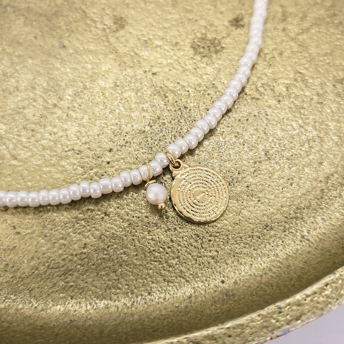 Set Dione