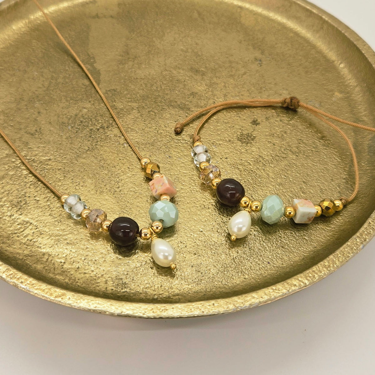 Set Amira